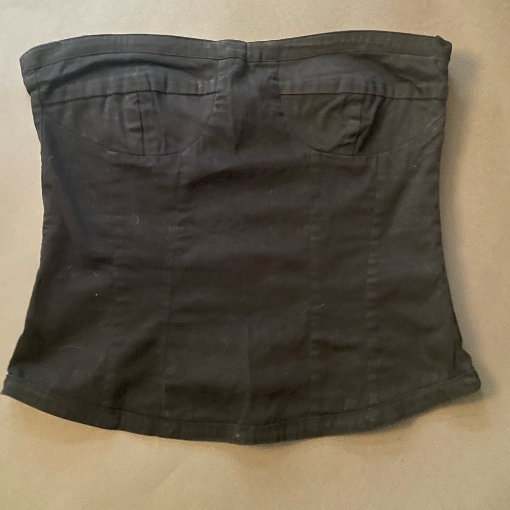 Chic Black Strapless Bustier